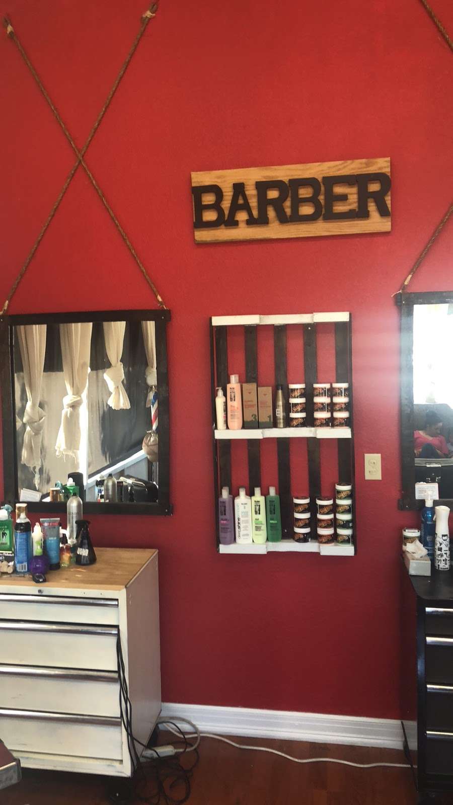 Albertos Barbershop and salon | 992 Lincoln Ave, Napa, CA 94558, USA | Phone: (707) 254-8872