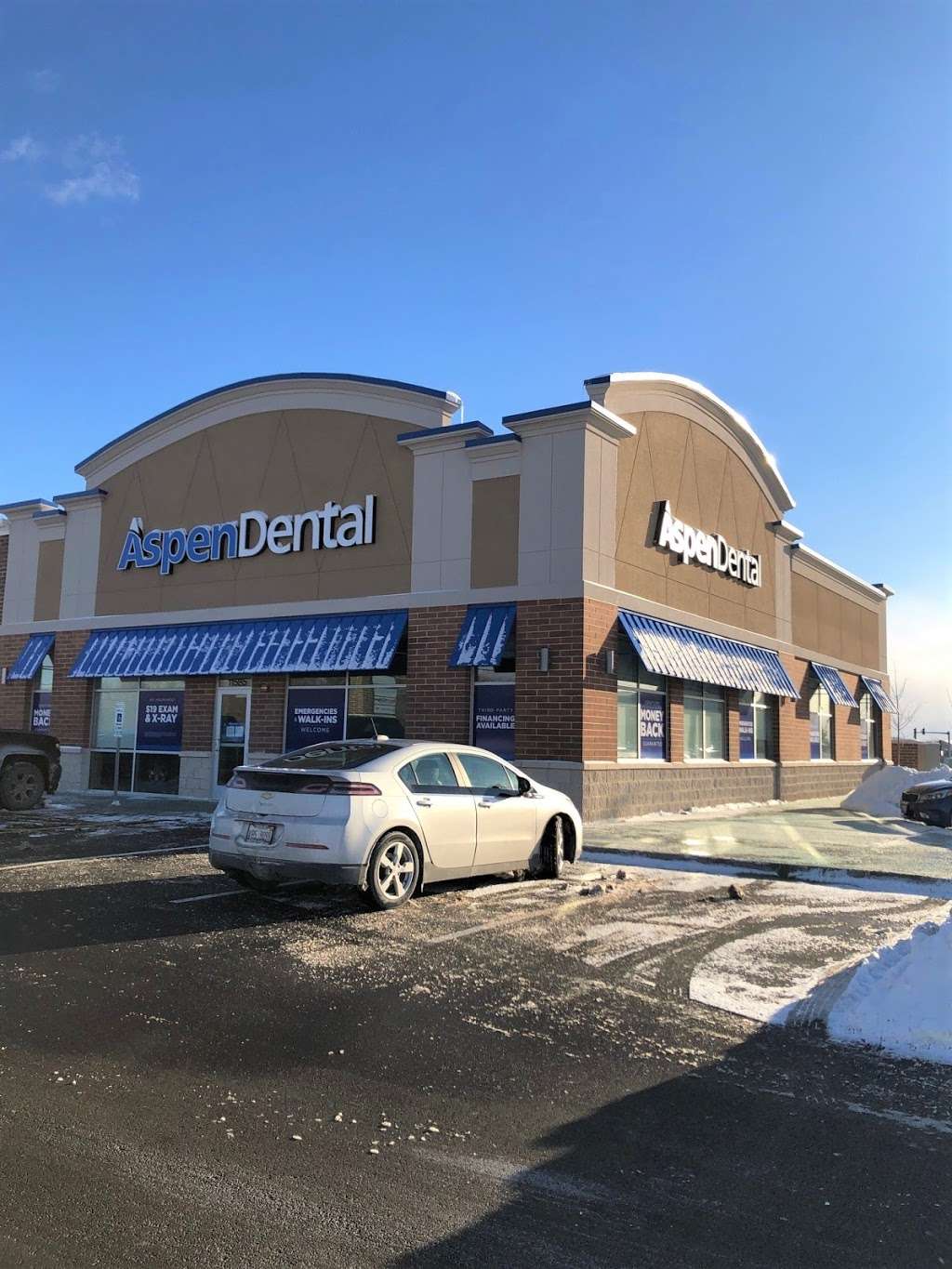 Aspen Dental | 11585 US-14, Woodstock, IL 60098, USA | Phone: (815) 242-1019