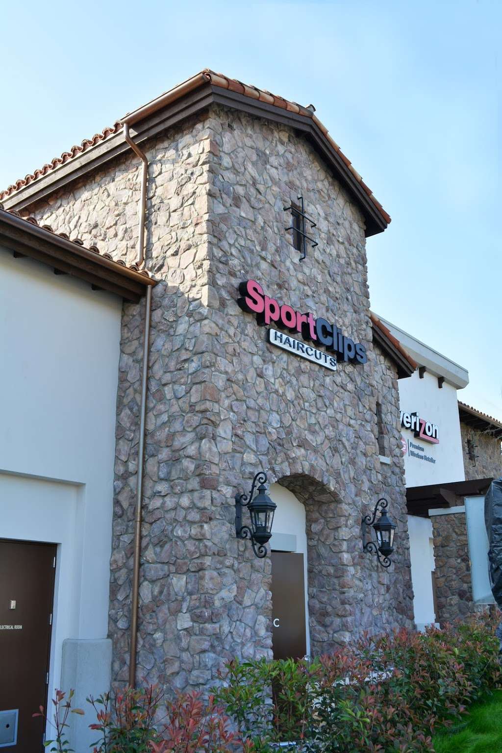 Sport Clips Haircuts of Westlake Village | Shoppes at, 30734 Russell Ranch Rd Suite C, Westlake Village, CA 91362, USA | Phone: (818) 483-4484