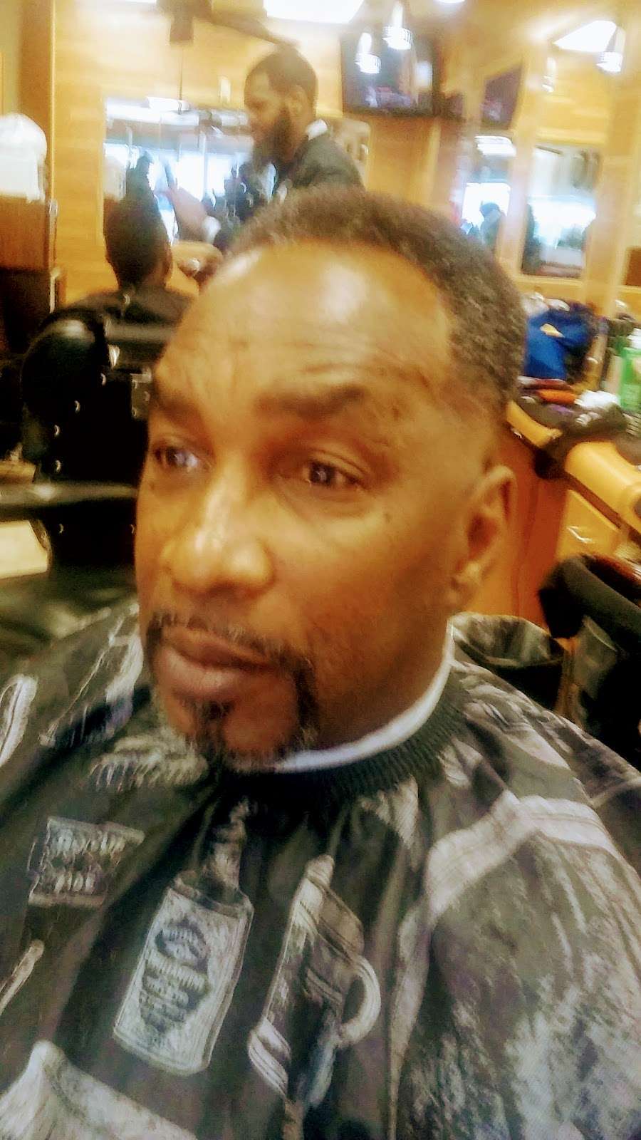 Professional Cuts Barber Shop | 859 S Orange Ave, East Orange, NJ 07018 | Phone: (973) 395-0161