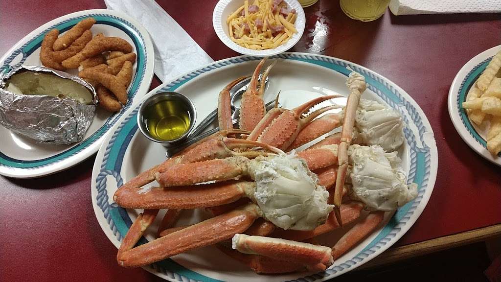 Surf & Turf Lodge | 808 N 14th St, Bessemer City, NC 28016, USA | Phone: (704) 629-0561