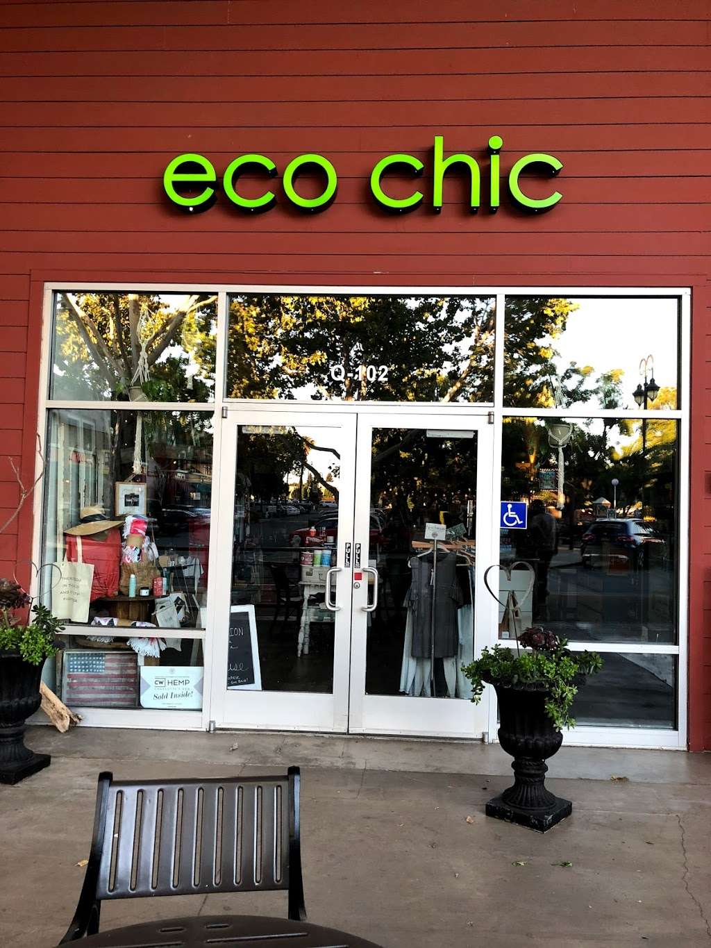 Eco Chic | 1661 E Monte Vista Ave Q102, Vacaville, CA 95688, USA | Phone: (707) 624-6168