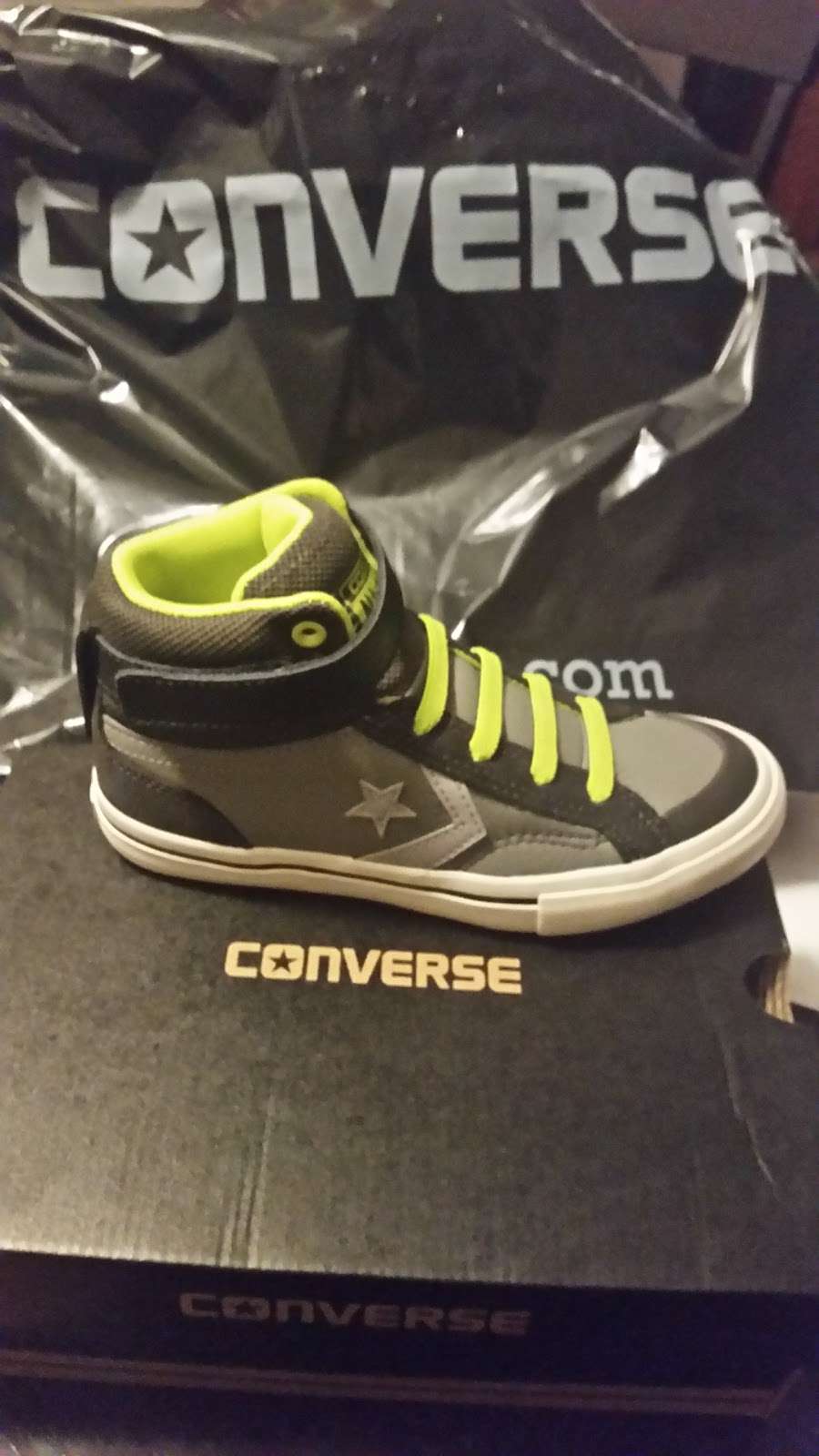 Converse Factory Store | 336 Nut Tree Rd, Vacaville, CA 95687, USA | Phone: (707) 448-4151