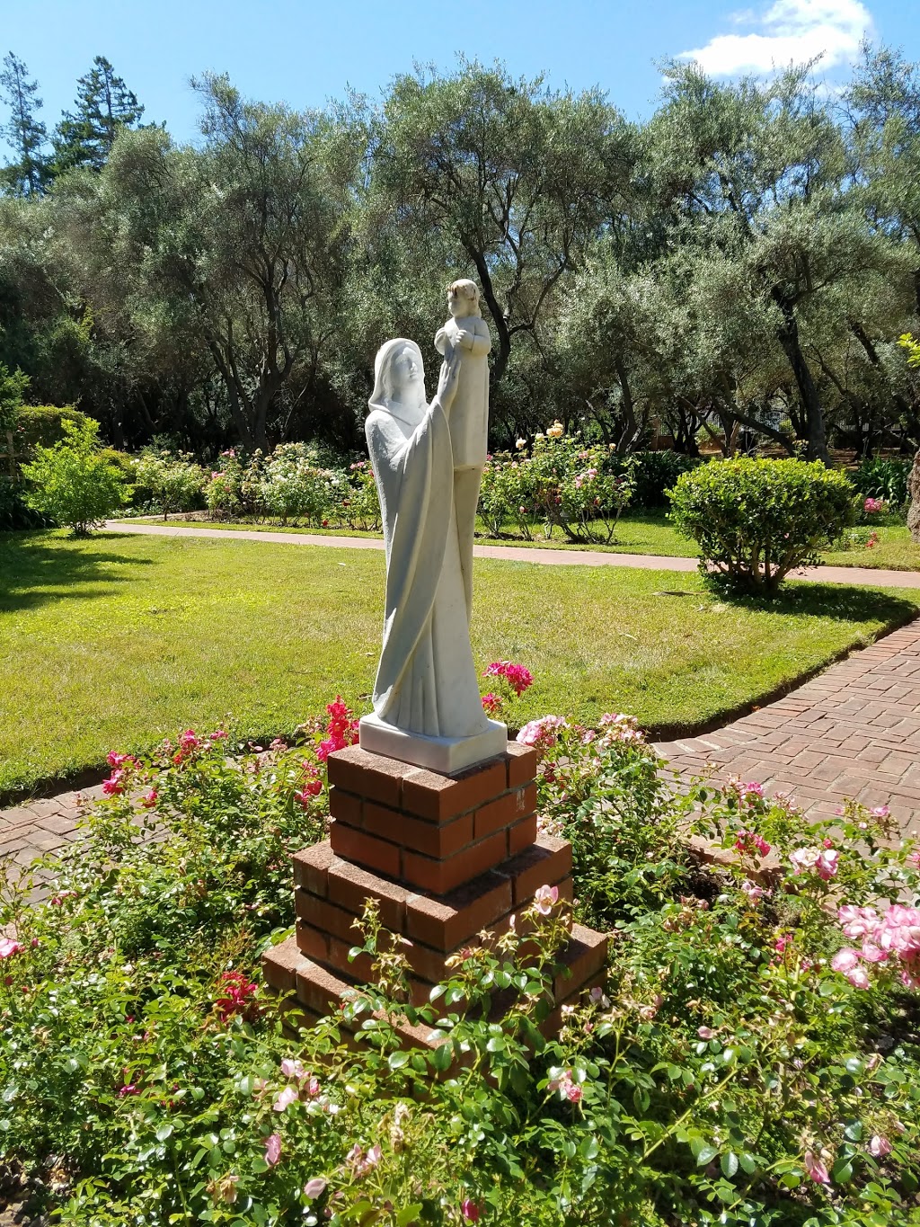 Carmelite Monastery | 1000 Lincoln St, Santa Clara, CA 95050, USA | Phone: (408) 296-8412