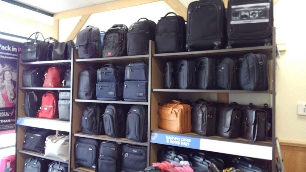 Samsonite | 5829 McWhinney Blvd #20, Loveland, CO 80538, USA | Phone: (970) 667-3699