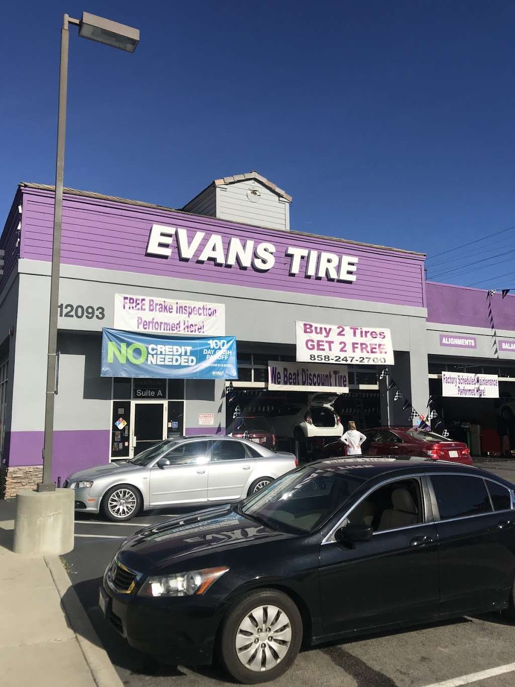 Evans Tire & Service Centers | 12093 Scripps Summit Dr, San Diego, CA 92131, USA | Phone: (858) 247-2700