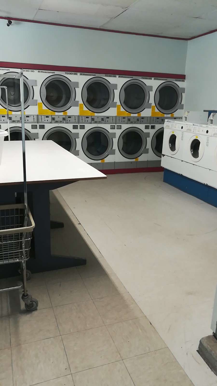 Net Laundromat | 16 Front St, Shirley, MA 01464, USA