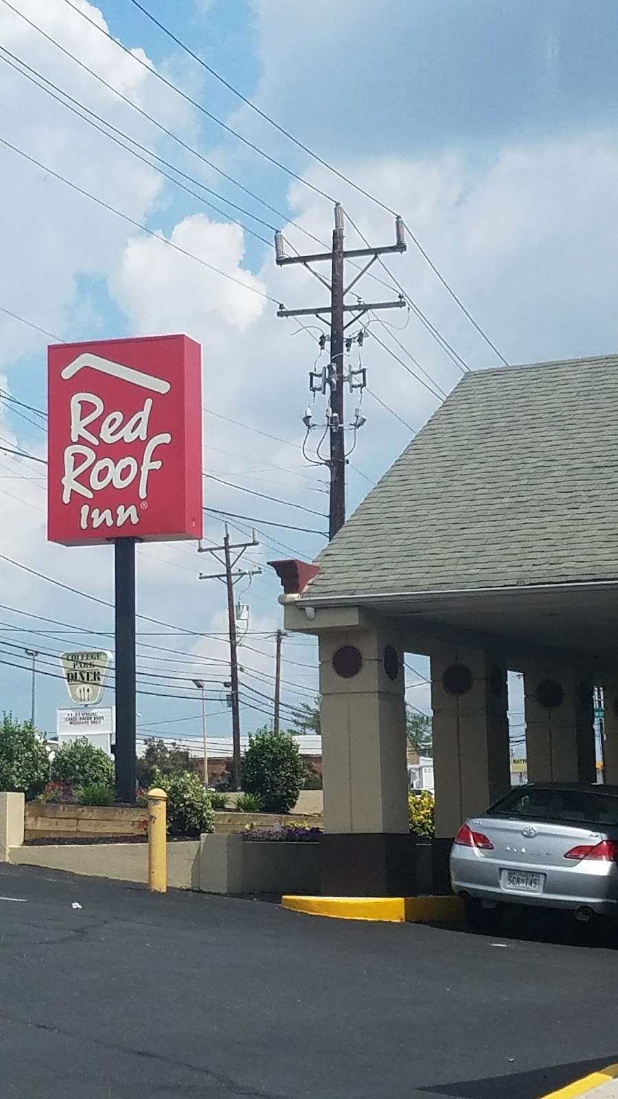 Red Roof Inn Washington, DC - College Park | 9137 Baltimore Ave, College Park, MD 20740 | Phone: (301) 345-5000