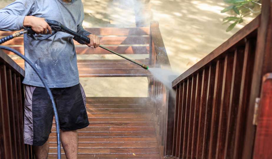 MEDIAS POWERWASHING LLC | 7528 Stonegate Manor Dr, Fredericksburg, VA 22407 | Phone: (540) 295-8235