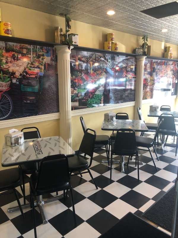 Pushcart Kitchen Express | 343 Main St, Saugus, MA 01906, USA | Phone: (781) 558-2604