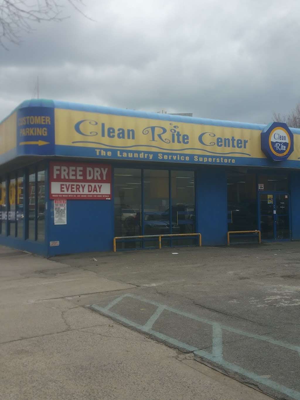 Clean Rite Center 24 HOURS | 1332 Flatbush Ave, Brooklyn, NY 11210, USA | Phone: (718) 434-4627