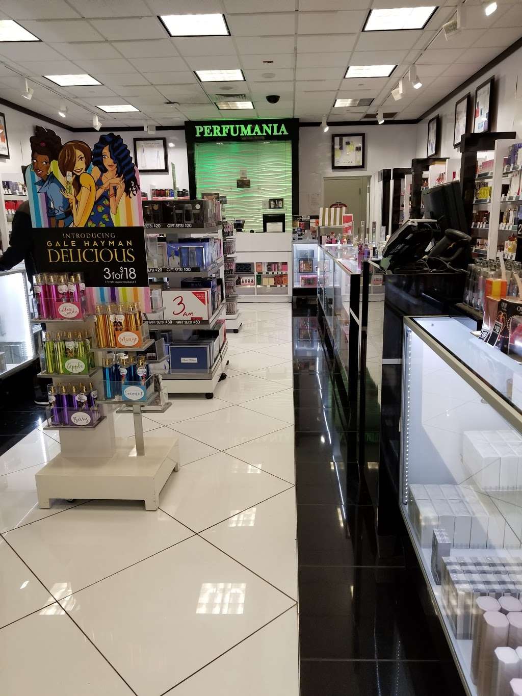 Perfumania | 3296 Livermore Outlets Dr, Livermore, CA 94551, USA | Phone: (925) 292-4935