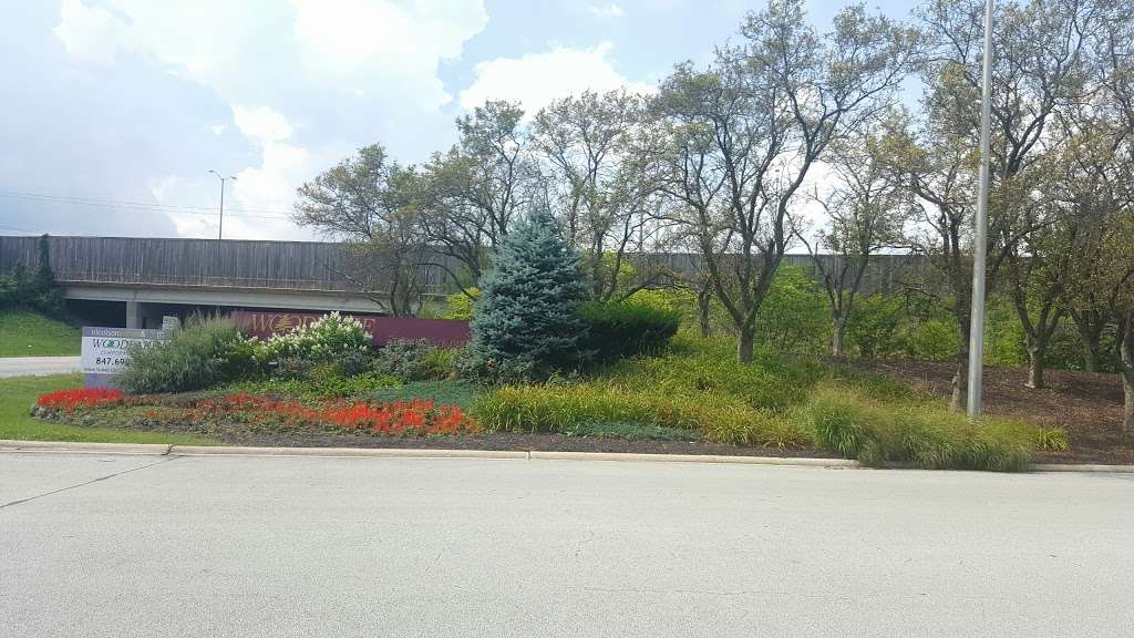 Woodlake Corporate Park | 900 Parkview Blvd, Lombard, IL 60148 | Phone: (847) 698-7401