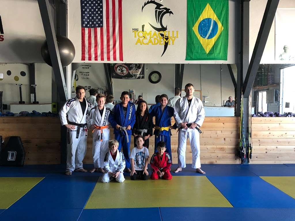 Tomacelli Academy: Brazilian Jiu-Jitsu & Mixed Martial Arts | 2380 Newport Blvd, Costa Mesa, CA 92627, USA | Phone: (860) 371-5106