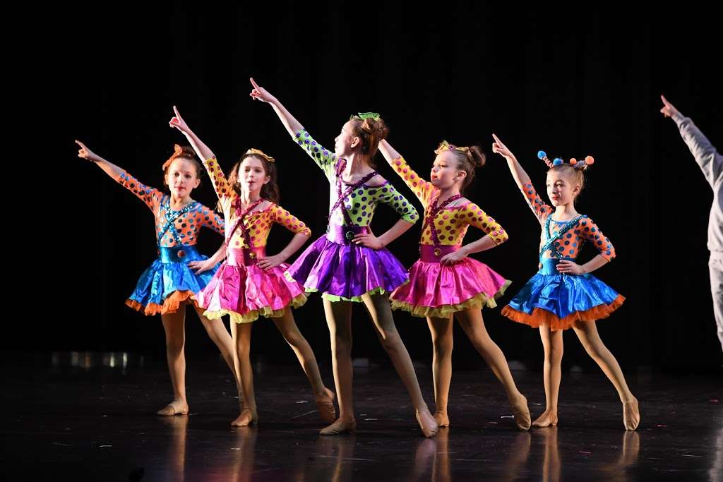 Kick Dance Studios | 62 Carton St, Rumson, NJ 07760, USA | Phone: (732) 383-5301