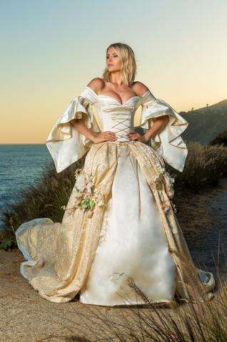 Caroline Hallak Couture | S. Little, S Santa Monica Blvd suite 200, Beverly Hills, CA 90210 | Phone: (213) 628-3303