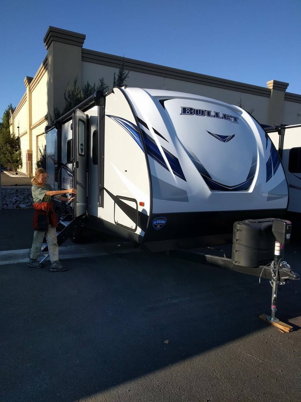 Sierra RV - A Camping World Company | 9125 S Virginia St, Reno, NV 89511, USA | Phone: (844) 936-1026