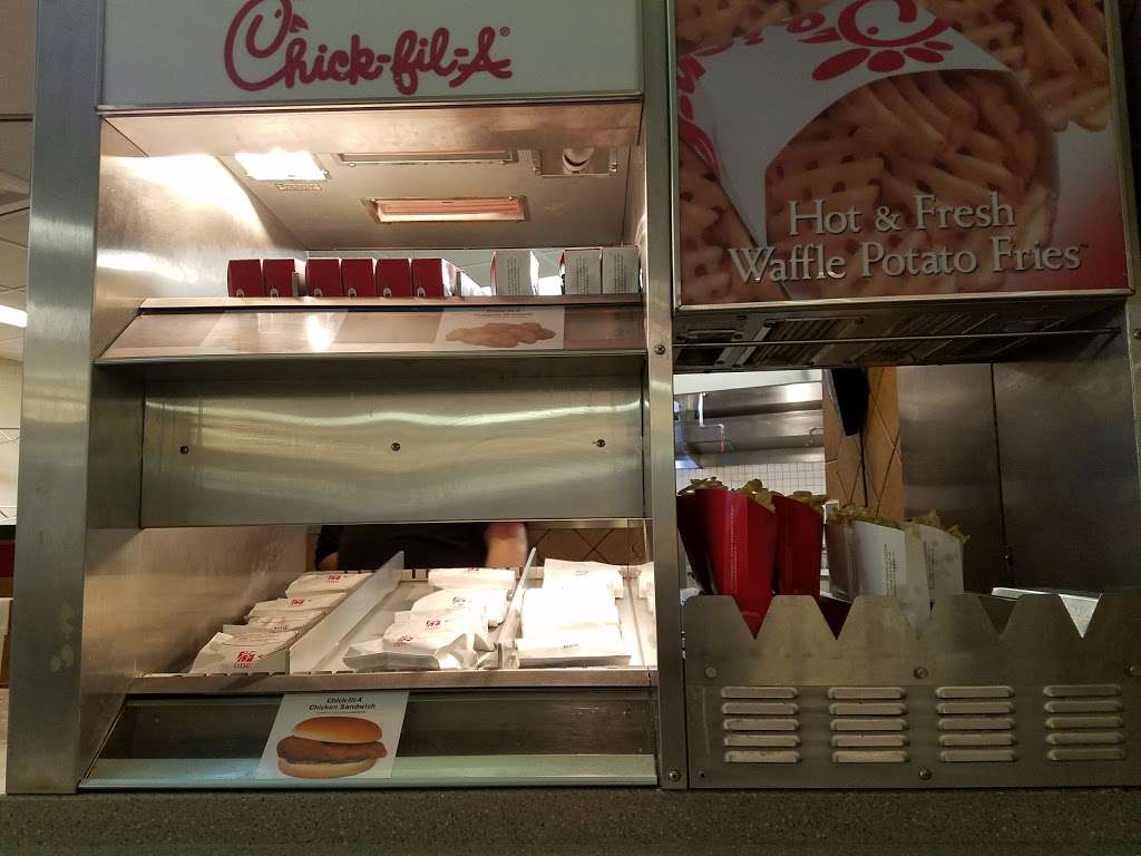 Chick-fil-A | Rams Head Food Ct, W Rosedale Ave, West Chester, PA 19383, USA | Phone: (610) 436-2730