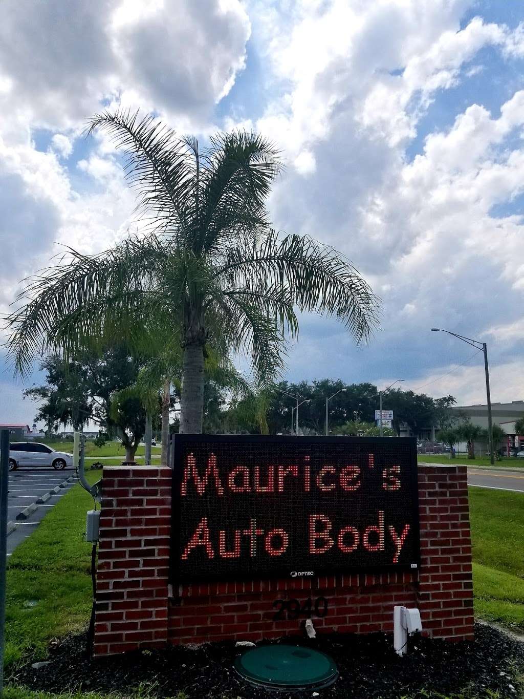 Maurices Auto Body, Inc. | 2940 Drane Field Rd, Lakeland, FL 33811, USA | Phone: (863) 647-3143