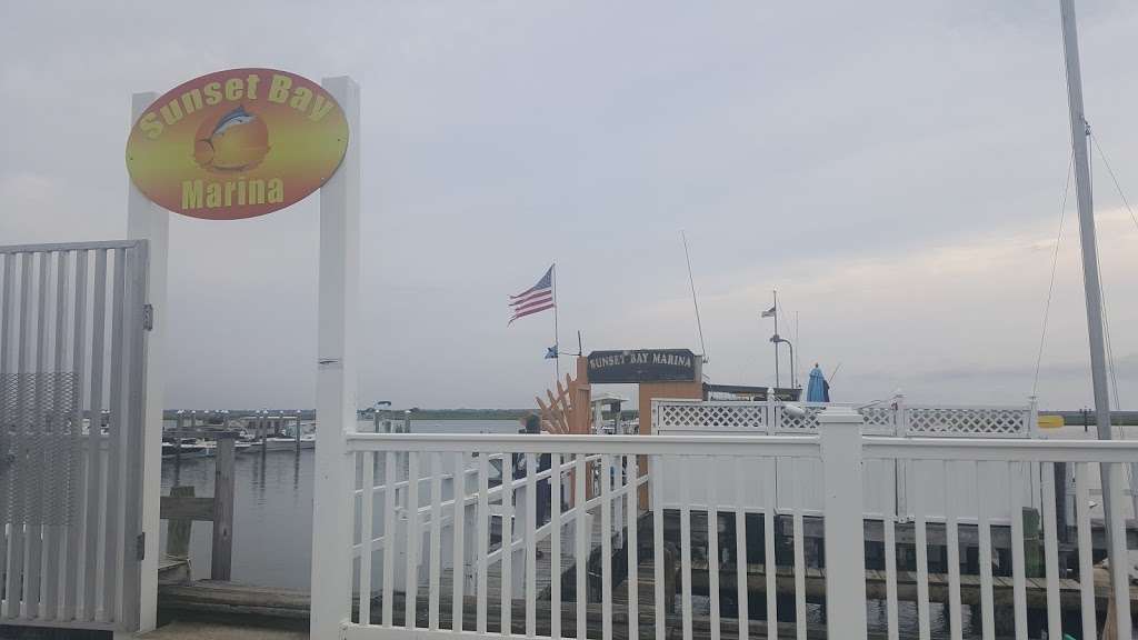 Lambertis Sunset Marina & Restaurant | 9707 Amherst Ave, Margate City, NJ 08402 | Phone: (609) 487-6001