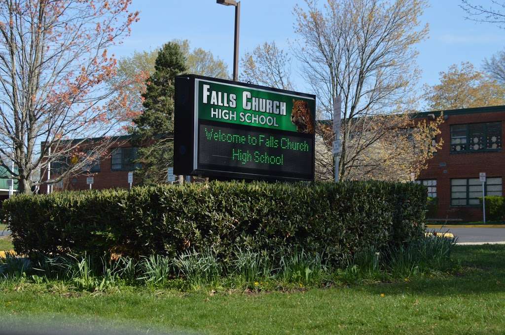 Falls Church High School | 7521 Jaguar Trail, Falls Church, VA 22042 | Phone: (703) 207-4000