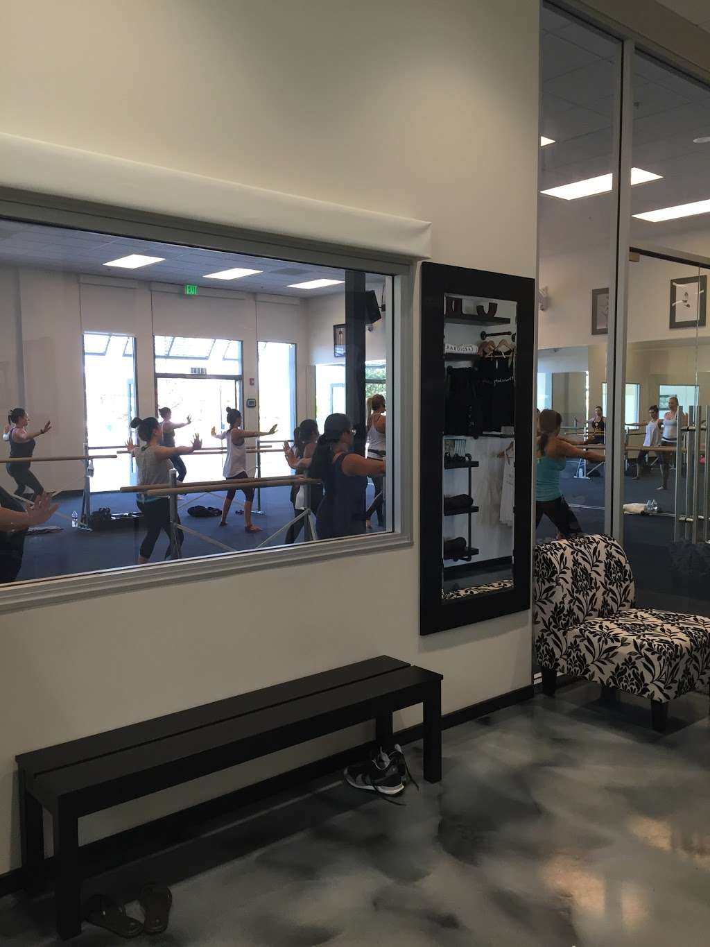 True Barre_Cardio Barre Santa Clarita | 28670 The Old Rd, Valencia, CA 91355, USA | Phone: (661) 320-4898