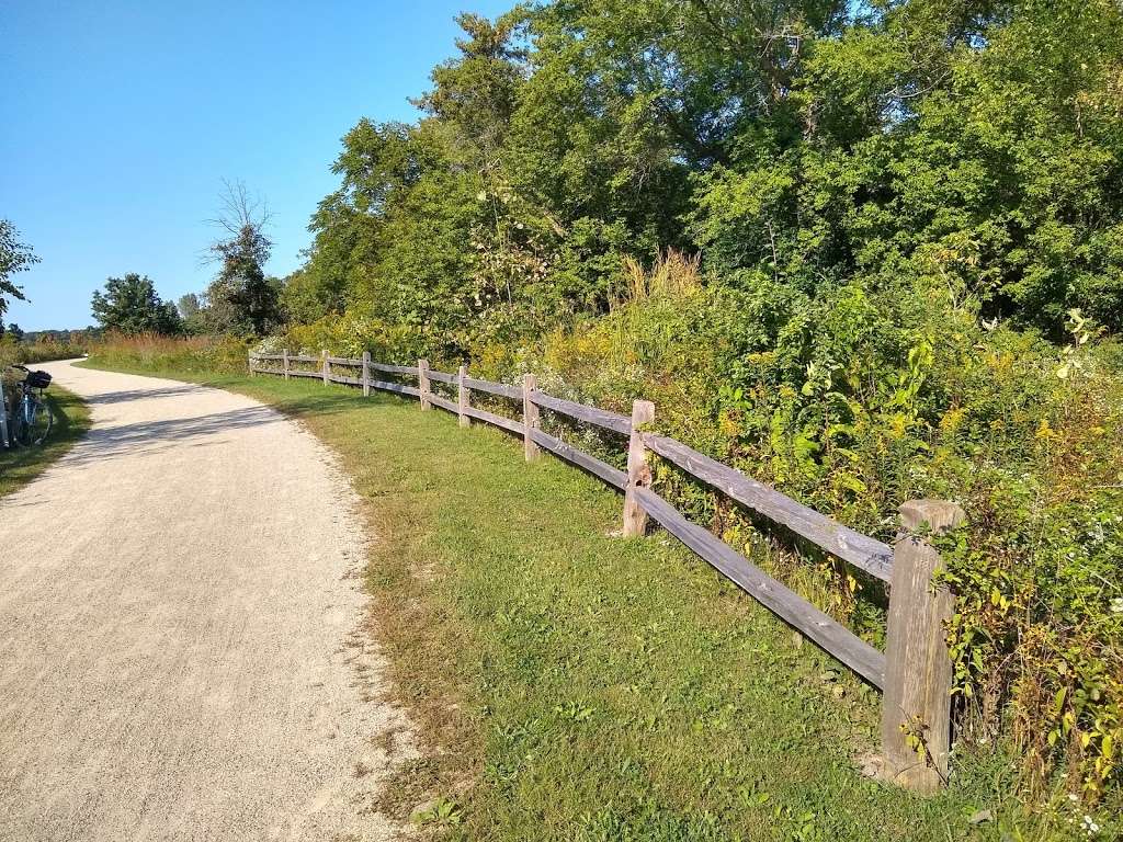 Mellody Farm Nature Preserve | 350 S Waukegan Rd, Lake Forest, IL 60045, USA | Phone: (847) 234-3880