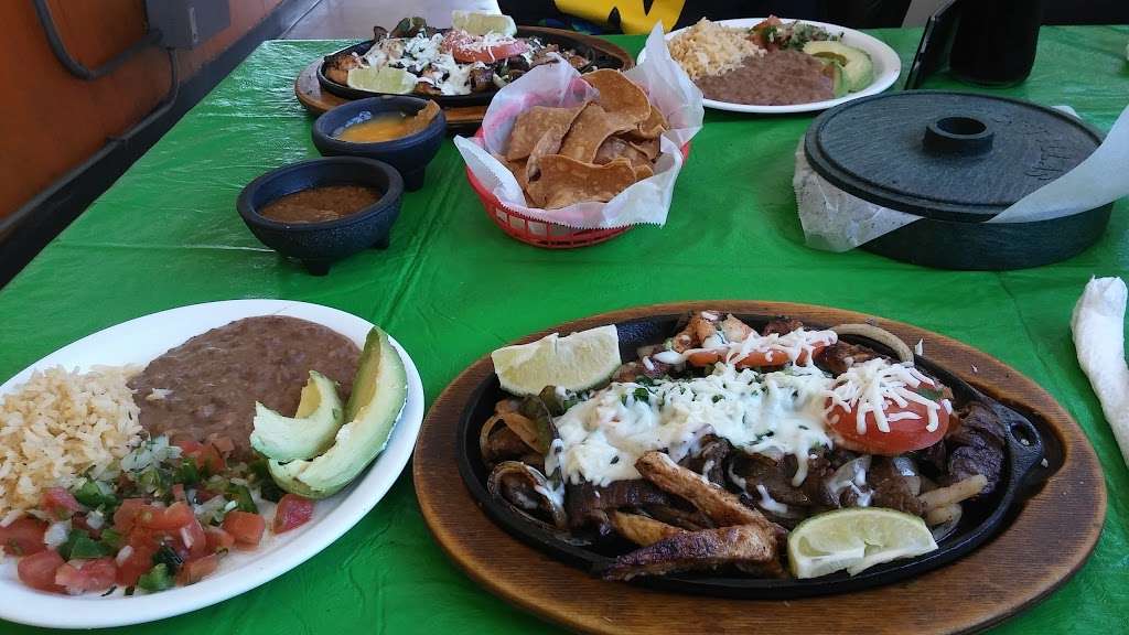 Pepes Taco Jr | 305 Pasadena Blvd, Pasadena, TX 77506, USA | Phone: (713) 740-9898