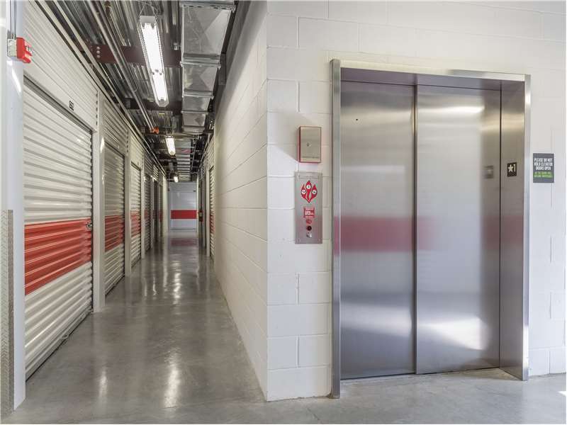 Extra Space Storage | 4420 E 146th St, Carmel, IN 46033, USA | Phone: (317) 733-8655