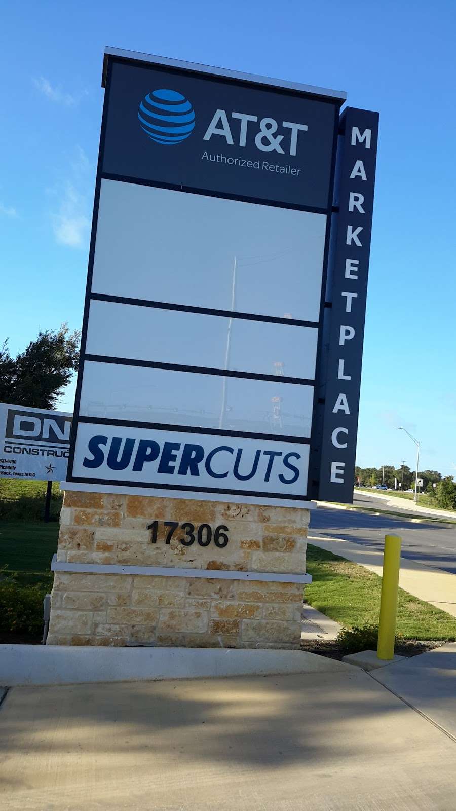 Supercuts | 17306 Bulverde Rd Ste 104, San Antonio, TX 78247, USA | Phone: (210) 481-9222