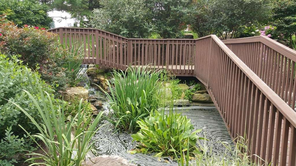 Groff Memorial Park | 121 W Conestoga St, New Holland, PA 17557, USA