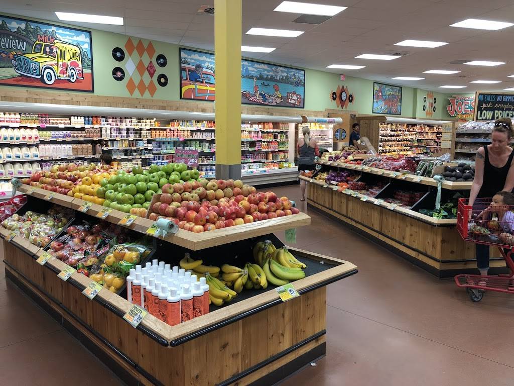 Trader Joes | 1041 Red Fox Rd, Shoreview, MN 55126, USA | Phone: (651) 765-1398