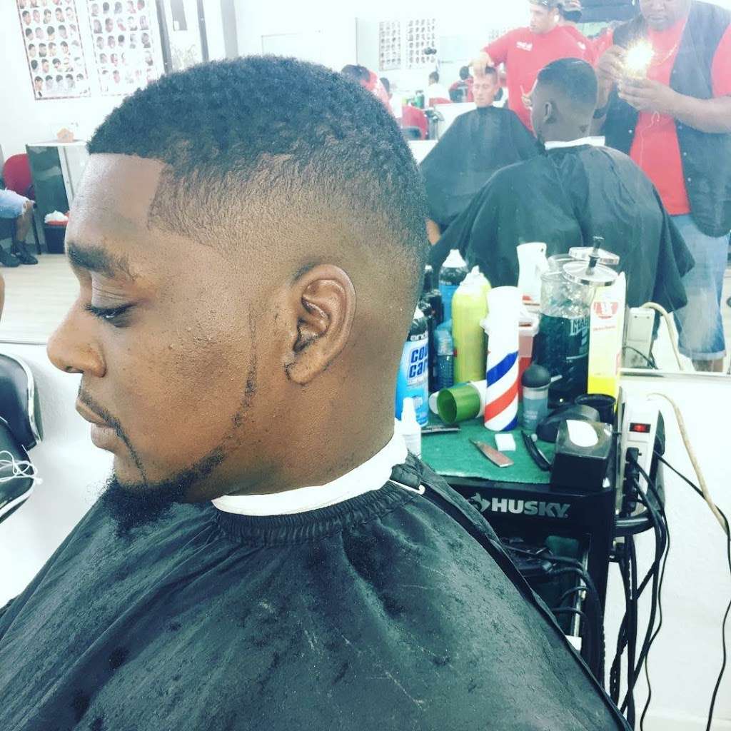 Top Notch Barbershop WPB | 2686 N Military Trl, West Palm Beach, FL 33409, USA | Phone: (561) 584-4477