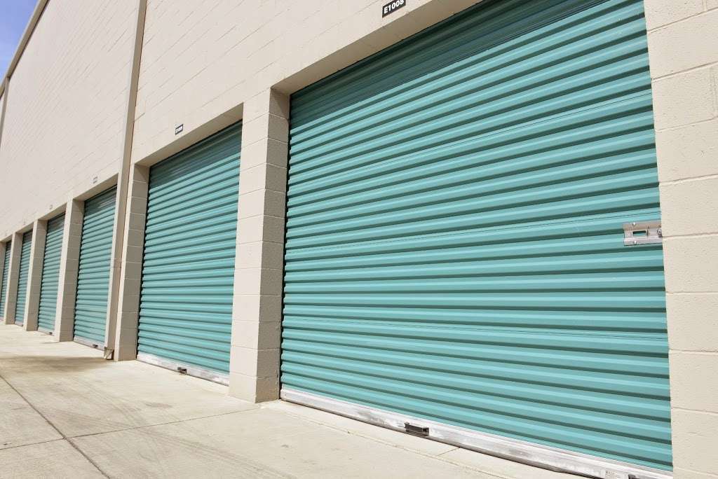 Saf Keep Storage | 655 3rd St, Oakland, CA 94607, USA | Phone: (510) 839-4100