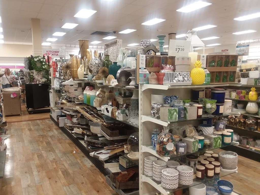 HomeGoods | 7742 Edinger Ave, Huntington Beach, CA 92647, USA | Phone: (714) 842-9126