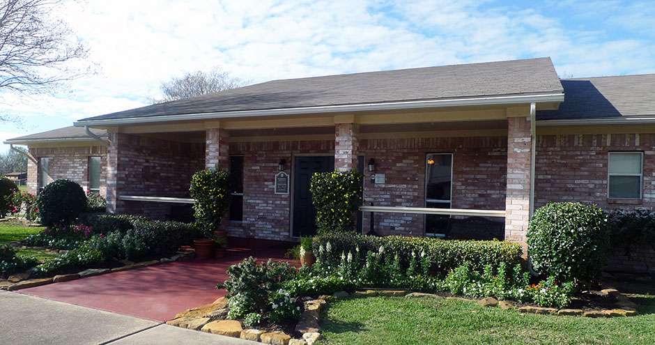 Brookhollow Apartments | 704 E Waring St, Dayton, TX 77535 | Phone: (844) 889-0789