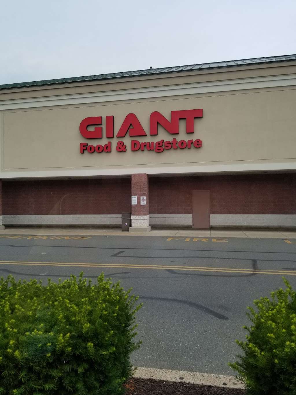 Giant Pharmacy | 3477 Lincoln Hwy, Thorndale, PA 19372 | Phone: (610) 383-5461