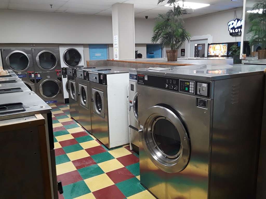 Justice Laundromat | 8407 W 79th St, Justice, IL 60458, United States | Phone: (708) 458-4011