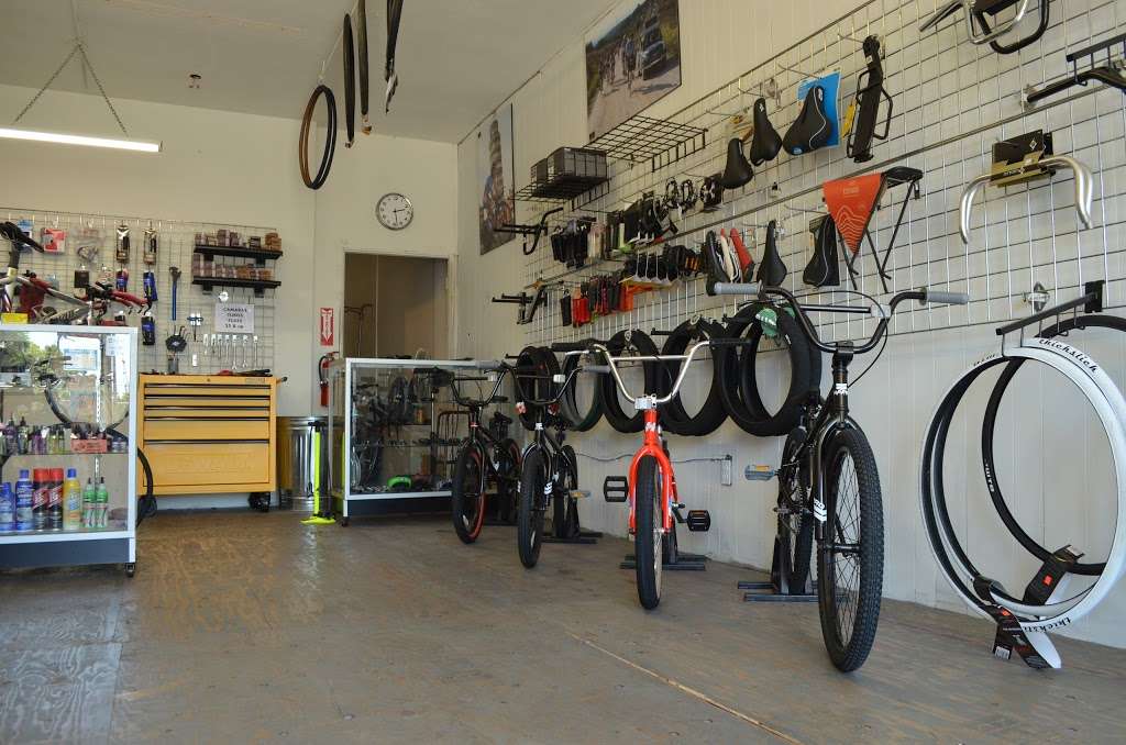 Memos Barrio Bike Shop | 2190 National Ave, San Diego, CA 92113, USA | Phone: (619) 831-3927