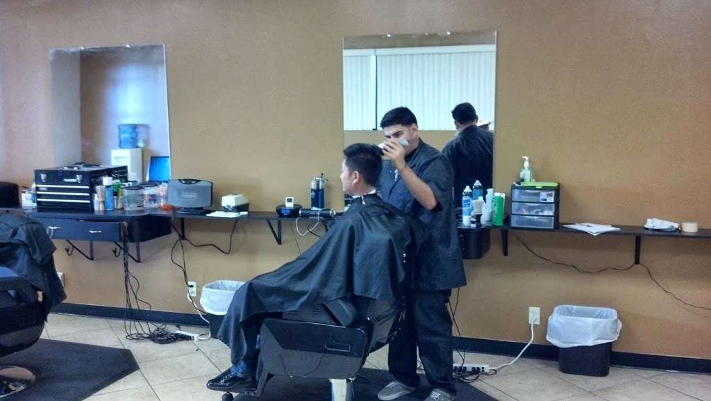 Capital Shave Barber Shop | 17070 Walnut Village Pkwy, Fontana, CA 92336, USA | Phone: (909) 264-4735