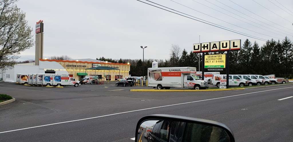 U-Haul Moving & Storage of Horsham | 1418 Easton Rd, Horsham, PA 19044, USA | Phone: (215) 672-7050