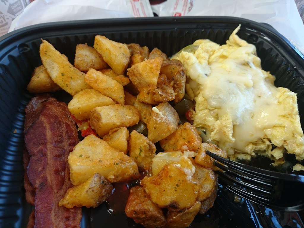 Jack in the Box | 1000 W Rosecrans Ave, Gardena, CA 90247, USA | Phone: (310) 538-3149