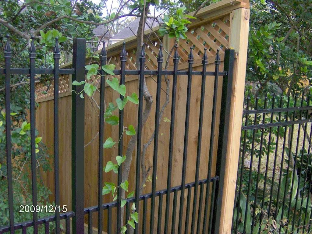 Griffin Fence | 6307 Brittmoore Rd, Houston, TX 77041, USA | Phone: (713) 937-6611