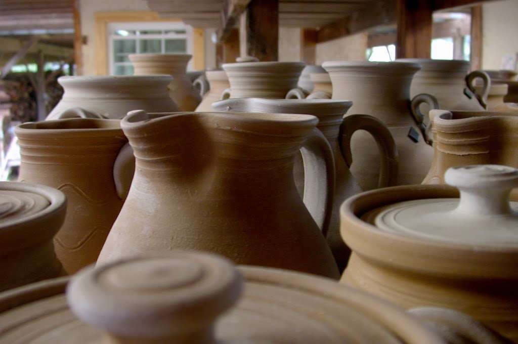 Ellington Pottery | 7110 W North Carolina 10, Vale, NC 28168, USA