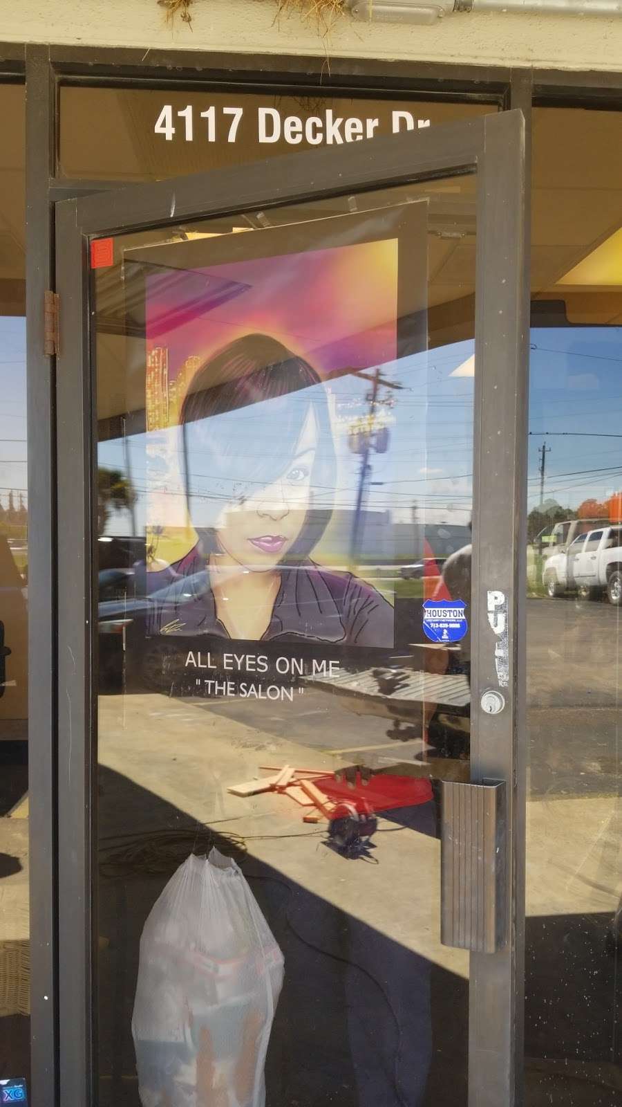 All Eyes On Me THE SALON | 4117 Decker Dr, Baytown, TX 77520, USA | Phone: (281) 422-4247