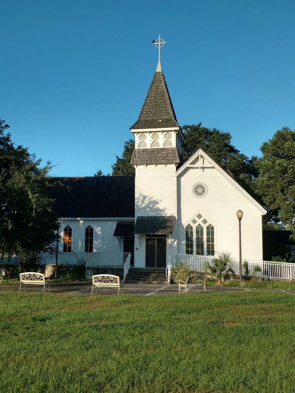 Silver Springs Shores Presbyterian Church | 674 Silver Rd, Ocala, FL 34472, USA | Phone: (352) 687-1119