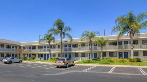 Motel 6 Los Angeles - Sylmar | 12775 Encinitas Ave, Sylmar, CA 91342 | Phone: (818) 362-9491