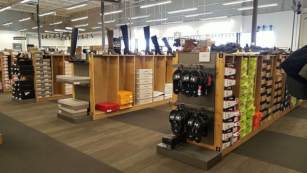 dsw willowbrook