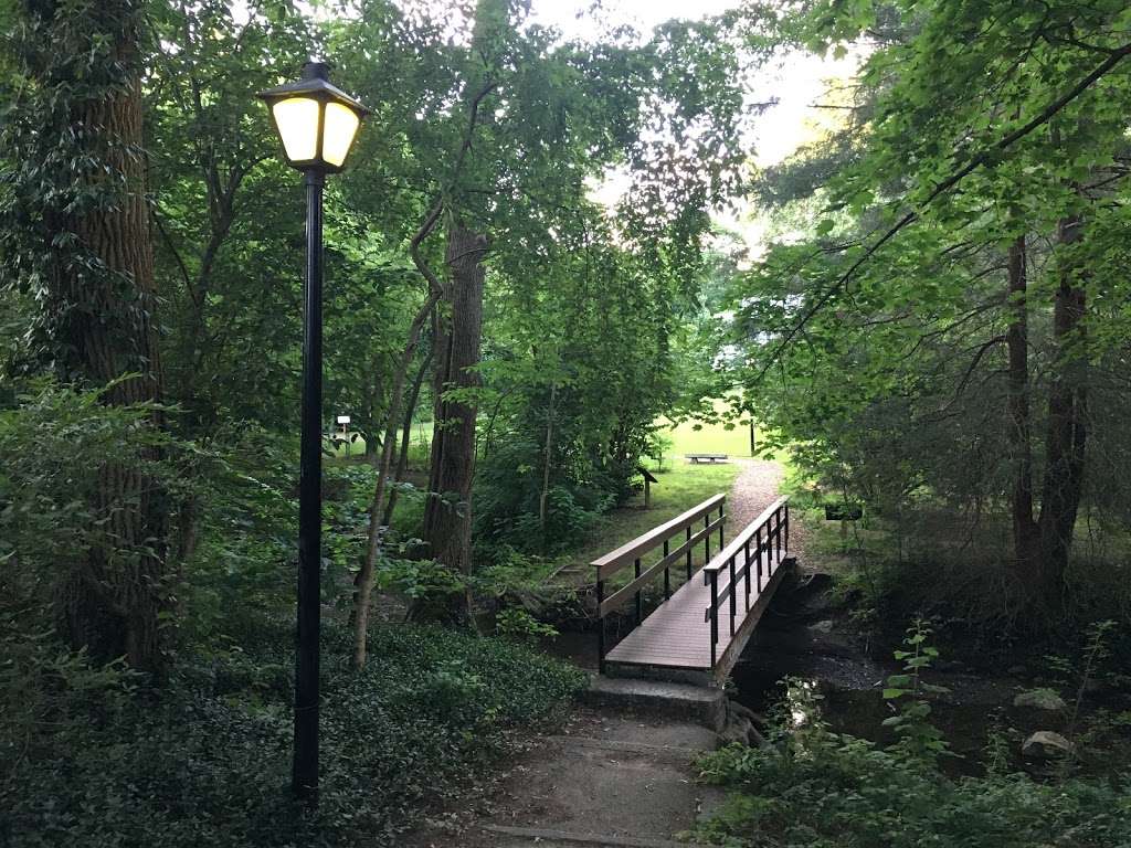 Little Crum Creek Park | 107 Yale Ave, Swarthmore, PA 19081, USA | Phone: (610) 543-4599