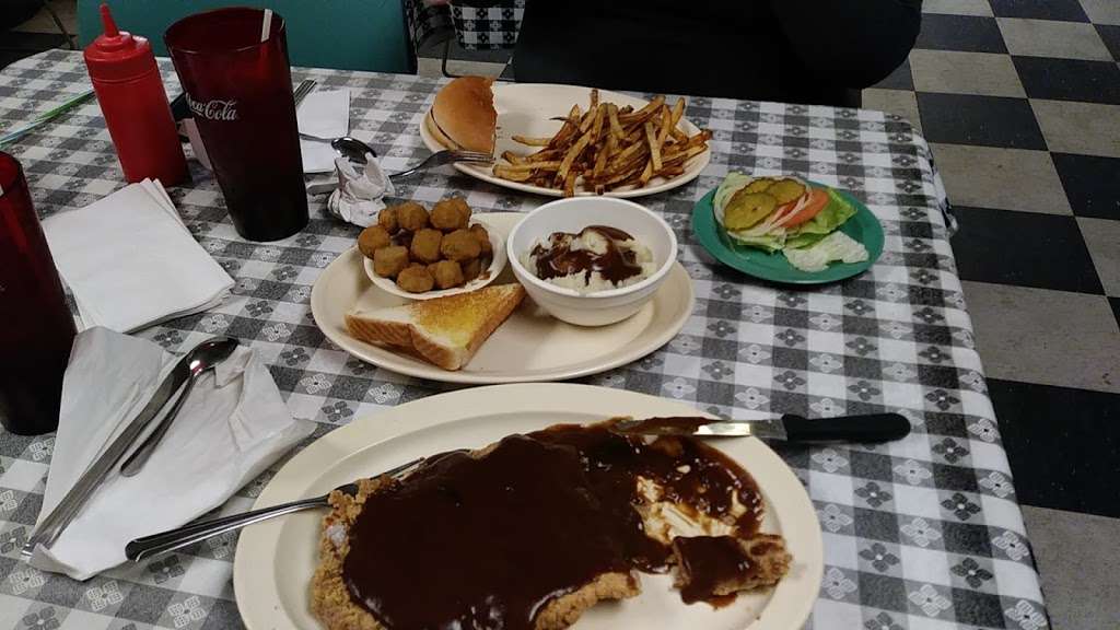 D & M Diner | 1100 E Houston St, Cleveland, TX 77327 | Phone: (281) 659-0277